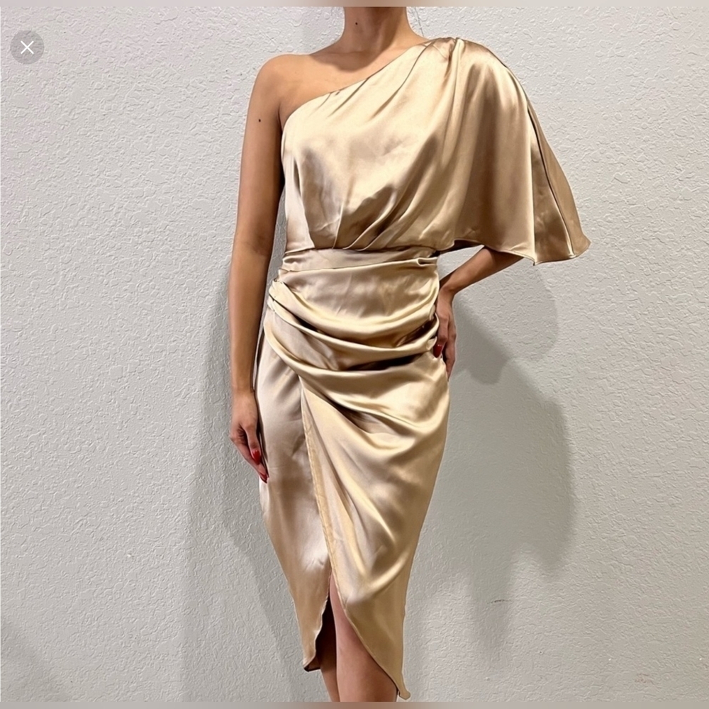 DO + BE One Shoulder Wrap Midi Champagne Dress Size S - Picture 2 of 15